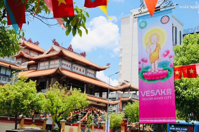 Thiền viện Quảng Đức - Văn phòng II T.Ư Thiền viện Quảng Đức - Văn phòng II T.Ư