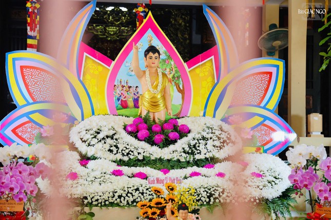 Kính mừng Phật đản sanh