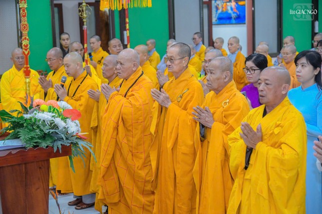 Nghi thức niệm Phật cầu gia hộ