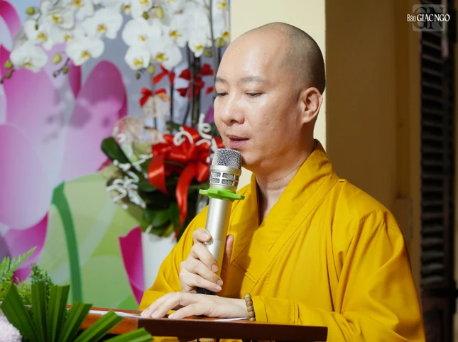 Thượng tọa Thích Nguyên Các báo cáo tổng kết khóa 15, niên khóa 2023-2025 Thượng tọa Thích Nguyên Các báo cáo tổng kết khóa 15, niên khóa 2023-2025