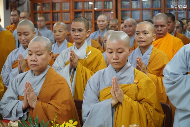 Thành kính tri ân đến chư tôn đức Lớp Sơ cấp Phật học Q.3 Thành kính tri ân đến chư tôn đức Lớp Sơ cấp Phật học Q.3