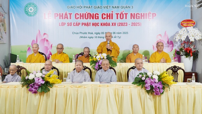 Hòa thượng Thích Nhựt Hỷ ban đạo từ chứng minh Hòa thượng Thích Nhựt Hỷ ban đạo từ chứng minh