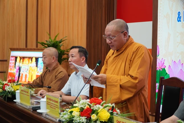 Hòa thượng Thích Quang phát biểu khai mạc