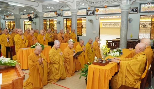 Theo đó, An cư kiết hạ Phật lịch 2569, Phật giáo quận Gò Vấp có các trường hạ: Huỳnh Kim và Quảng Hương Già Lam, dành cho chư Tăng