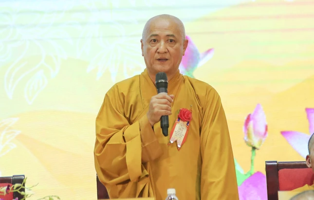 Hòa thượng Thích Huệ Thông đạo từ chứng minh