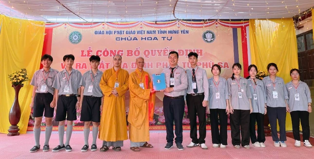 Ra mắt Gia đình Phật tử Phù Sa Ra mắt Gia đình Phật tử Phù Sa