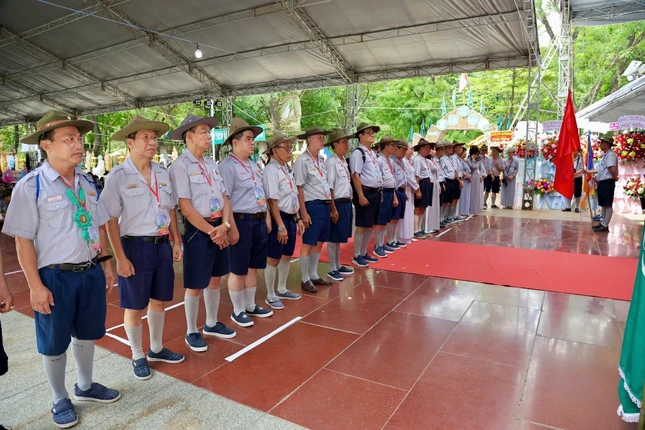 Ban Quản trại Lục Hòa III