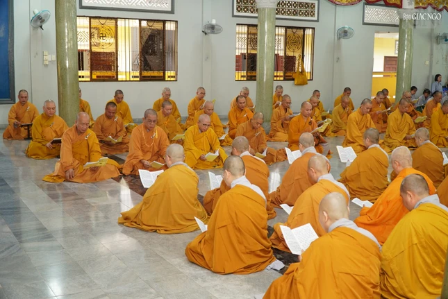 “...tịnh giới là chỗ yên ổn nhất, làm nơi trú ẩn cho mọi thứ công đức”