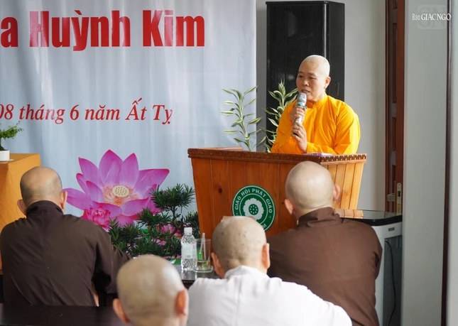 Ni sư Thích nữ Trang Liên chia sẻ cách quản lý chúng tại tự viện dựa trên giới luật Phật chế định