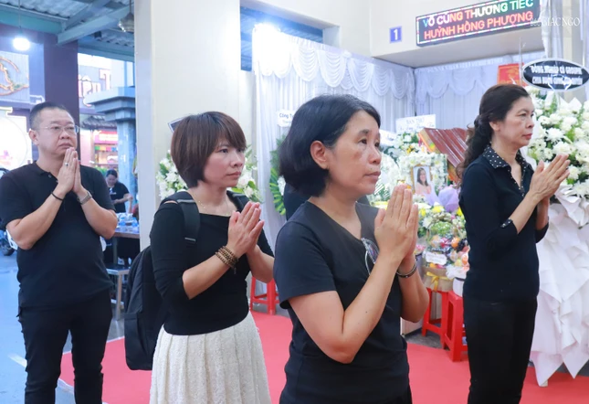 Đại diện gia đình các nạn nhân Đại diện gia đình các nạn nhân