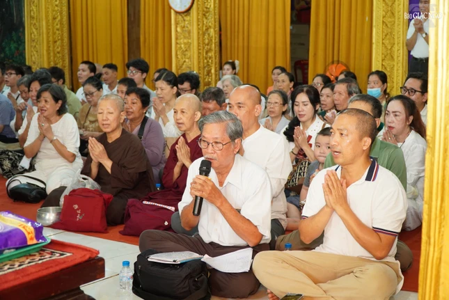 Tác bạch cúng dường trai Tăng Tác bạch cúng dường trai Tăng