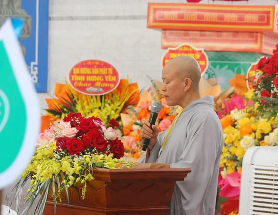 Ni sư Thích Đàm Mơ phát biểu khai mạc