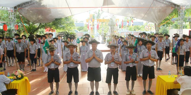 Ban Quản trại Lộc Uyển ra mắt