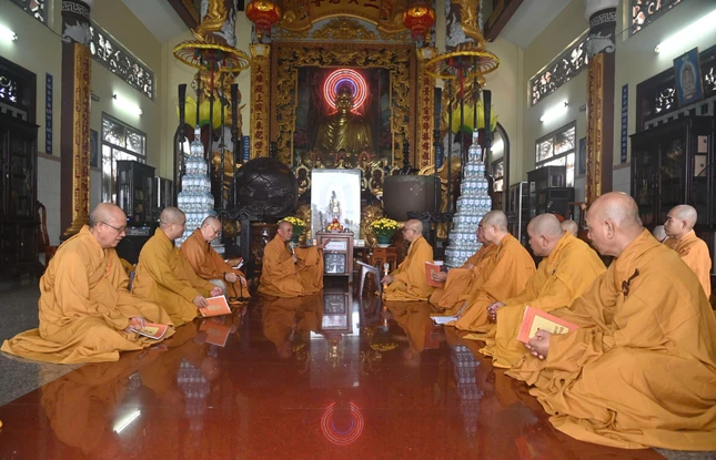 Tụng giới Tỳ kheo