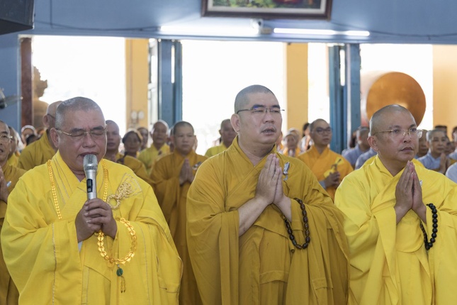 Tại Tòng Lâm Vạn Thiện Tại Tòng Lâm Vạn Thiện