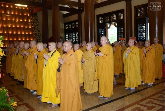 Tưởng niệm anh linh những người đã hy sinh vì độc lập, tự do của Tổ quốc