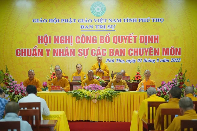 Hòa thượng Thích Bảo Nghiêm đạo từ chứng minh Hòa thượng Thích Bảo Nghiêm đạo từ chứng minh