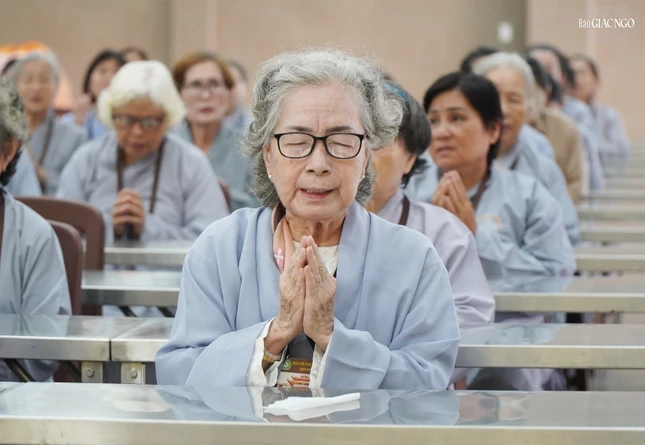 Khóa tu Ngày an lạc do Ban Hoằng Pháp GHPGVN TP.HCM tổ chức