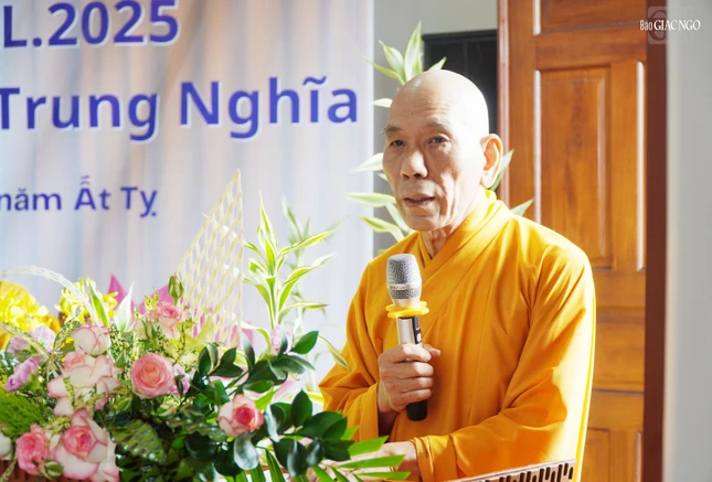Thượng tọa Thích Giác Trí phát biểu khai mạc