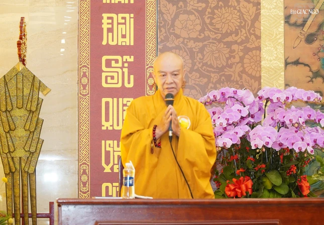 Hòa thượng Thích Nhựt Hỷ ban đạo từ trong lễ Vu lan
