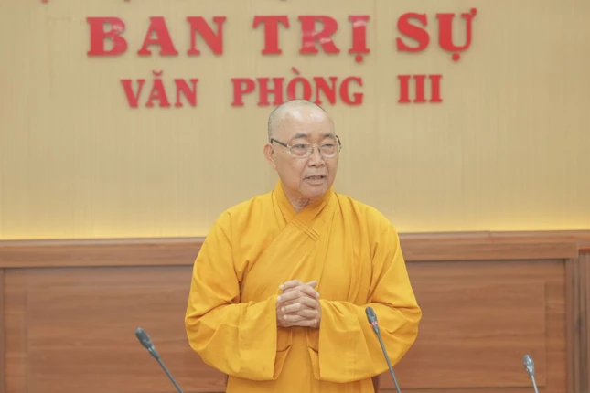 Hòa thượng Thích Minh Nhật phát biểu khai mạc