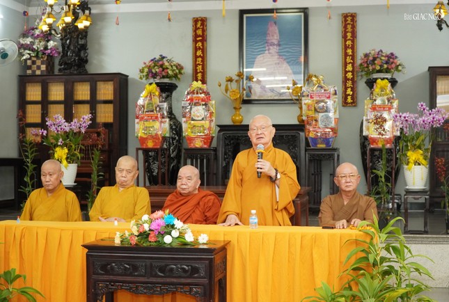 Hòa thượng Thích Giác Thuận đạo từ chứng minh