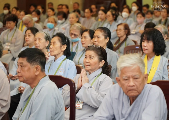 Phật tử tham dự