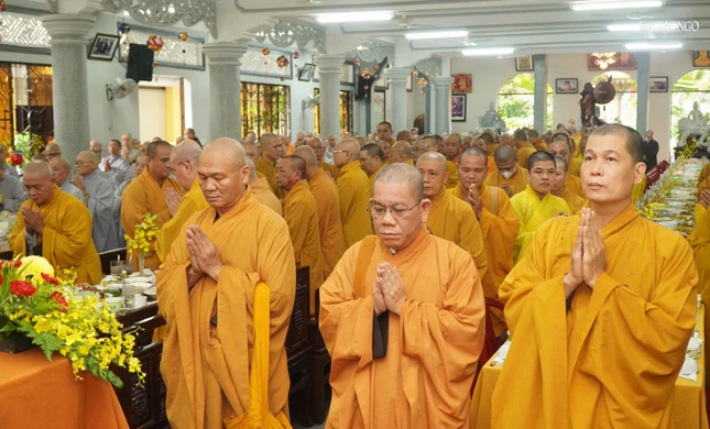 Chư Tăng Ni TP.HCM, các phường Hạnh Thông, Gò Vấp, Thông Tây Hội, An Nhơn, An Hội Tây và An Hội Đông thành kính tưởng niệm