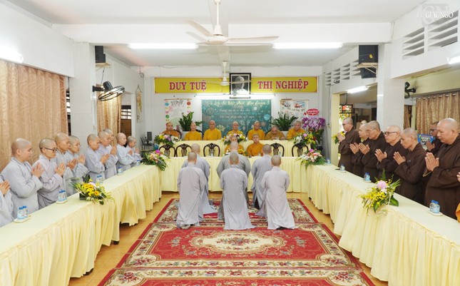 Lễ tri ân giáo thọ sư diễn ra trong không khí trang nghiêm, ấm tình thầy trò