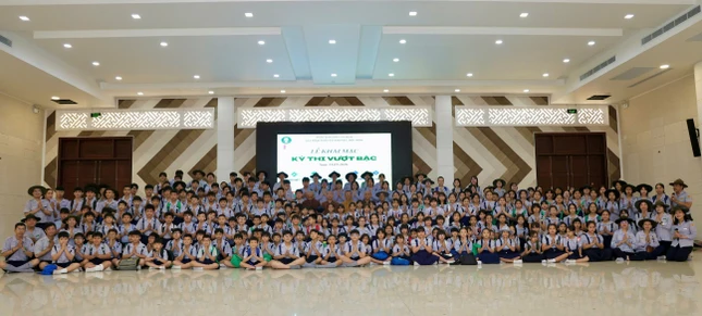 Có 220 đoàn sinh các bậc Mở Mắt, Cánh Mềm, Chân Cứng, Hướng Thiện, Sơ Thiện thị vượt bậc tại chùa Hoằng Pháp