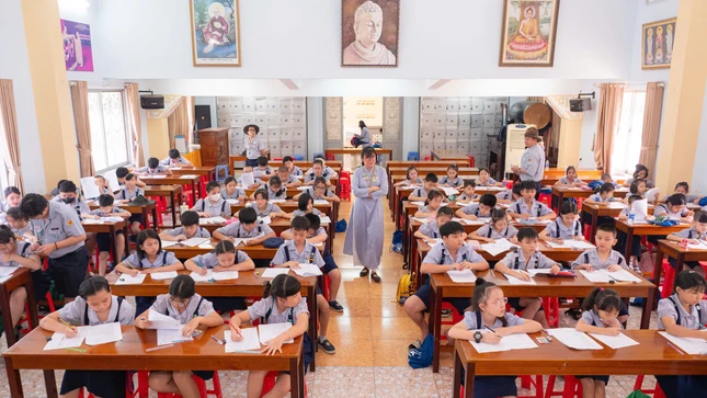 Có 137 đoàn sinh thi vượt bậc tại chùa Bát Nhã