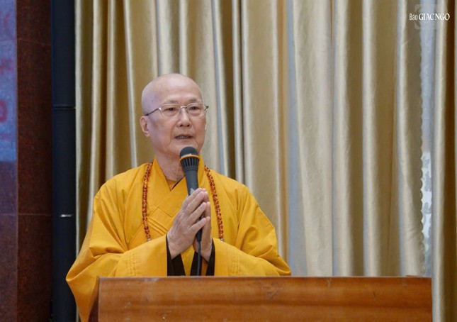 Hòa thượng Thích Chơn Không phát biểu khai mạc