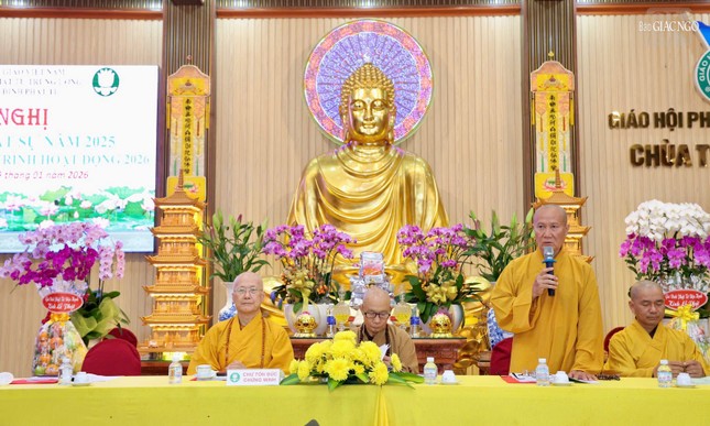 Thượng tọa Thích Phước Nghiêm đạo từ chứng minh