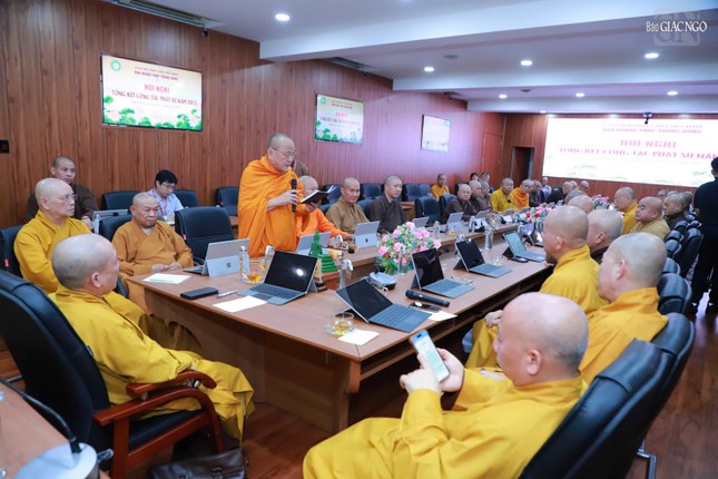 Hòa thượng Bửu Chánh, Phó ban Hoằng pháp T.Ư đóng góp ý kiến về Khóa tu Ngày an lạc dự kiến tổ chức tại Quốc Ân Khải Tường