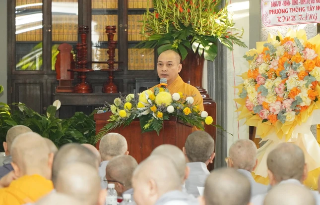 Đại đức Thích Quang Nghĩa báo cáo tổng kết Phật sự năm 2025