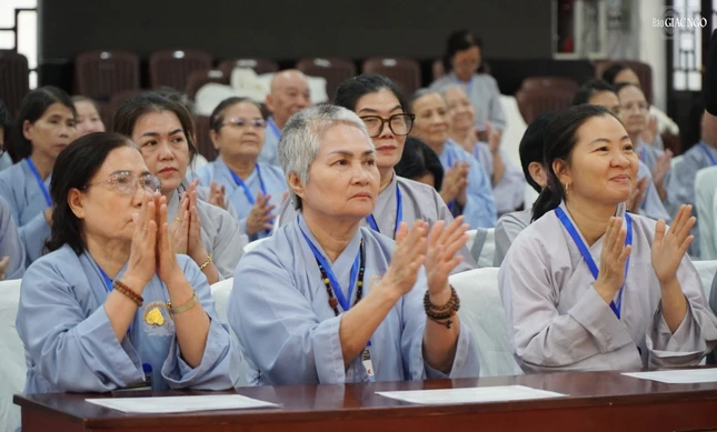 Phật tử tham dự