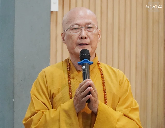 Hòa thượng Thích Chơn Không, Trưởng ban Hướng dẫn Phật tử GHPGVN TP.HCM phát biểu khai mạc