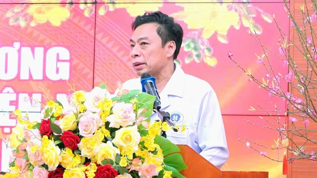 PGS.TS Nguyễn Văn Sơn, Phó Giám đốc Bệnh viện Đa khoa tỉnh phát biểu cảm ơn