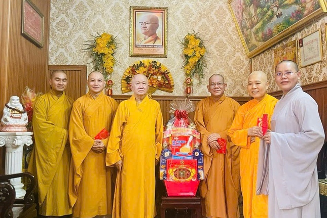 Khánh tuế đến Hòa thượng Thích Tịnh Thành