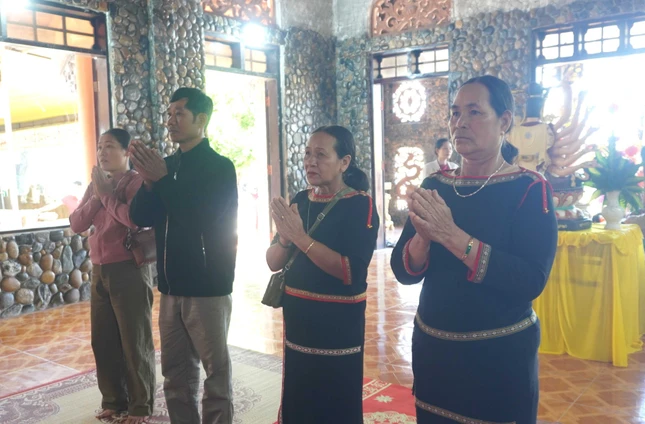 Lễ Phật đầu năm