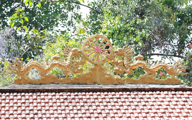 Đến năm 1940, với sự hiến cúng tài sản cá nhân của cư sĩ Nguyễn Văn Hiểu, ngôi tự viện đã được tái thiết kiên cố bằng gạch ngói. Buổi lễ kiết giới Sima năm đó có sự chứng minh đặc biệt của Đệ nhị Tăng thống Vương quốc Campuchia - Hòa thượng Samdech Choun Nath và 30 vị tỳ-kheo Khmer tham dự