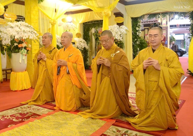 Chư tôn đức huyện Hóc Môn (cũ) thành kính tưởng niệm