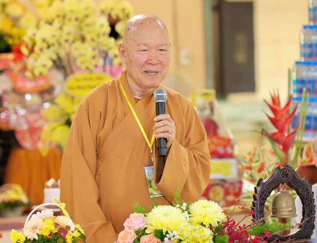 Hòa thượng Thích Minh Nghĩa đạo từ chứng minh