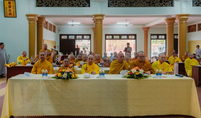 Phiên họp diễn ra tại chùa Tỉnh Hội Phiên họp diễn ra tại chùa Tỉnh Hội