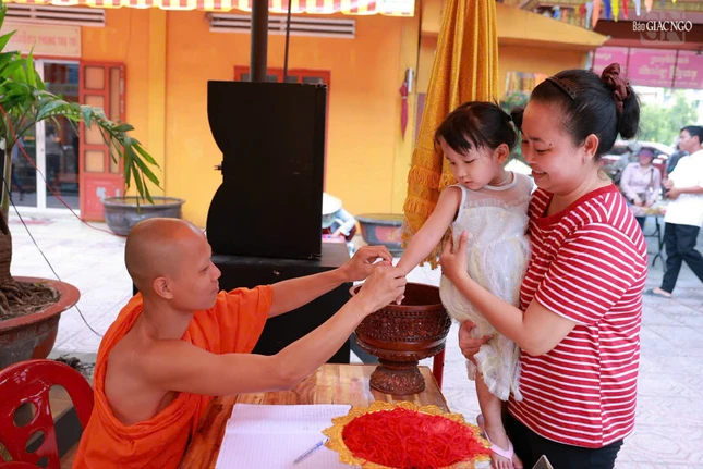 Chúc lành đến Phật tử