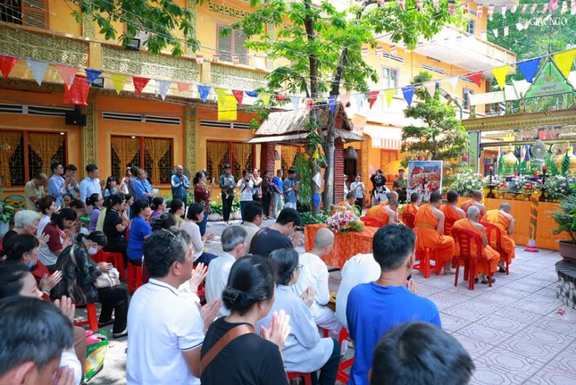 Đón mừng năm mới...