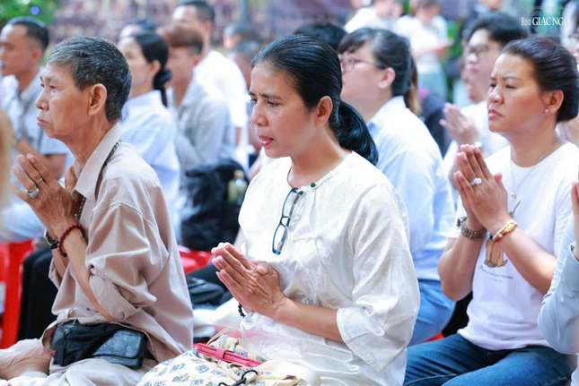 ... cầu một năm mưa thuận gió hòa