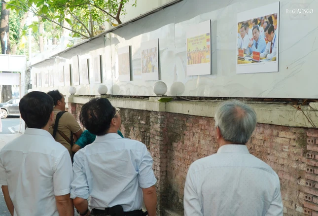 Triển lãm diễn ra từ ngày 17-4 đến hết ngày 21-4-2026 tại trụ sở Hội Nhà báo TP.HCM (số 14 Alexandre de Rhodes, P.Sài Gòn)