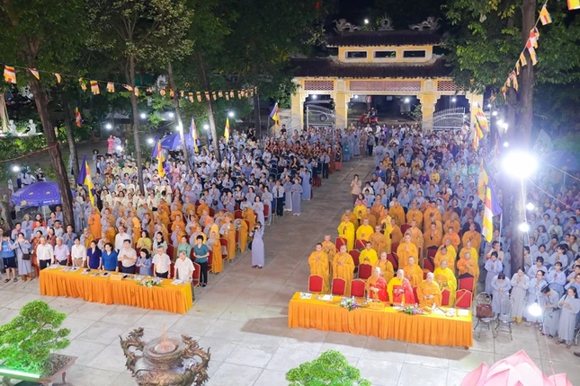 Khóa lễ tụng kinh Khánh đản Khóa lễ tụng kinh Khánh đản