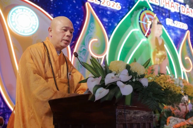 Thượng tọa Thích Tâm Mãn tuyên đọc Diễn văn Phật đản của Trưởng lão Hòa thượng Chủ tịch Hội đồng Trị sự